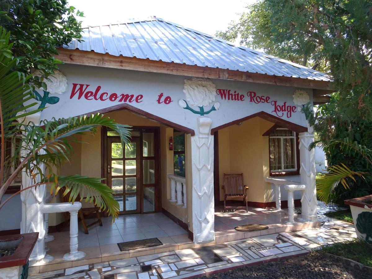 White Rose Lodge 리빙스턴 외부 사진
